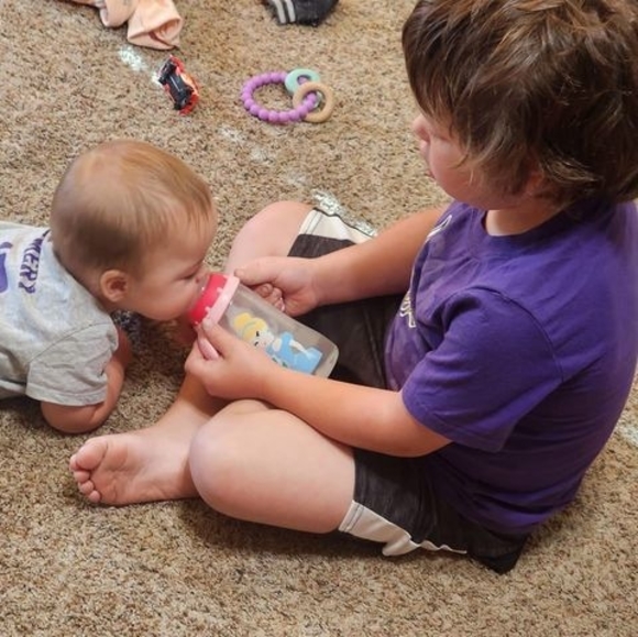 Meet your Posher, Roxanne - Picture 1 of 1